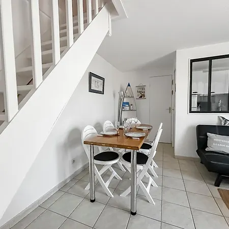 Maisonnette Cosy Avec Jardin - Proche Port Et بيت للعطل